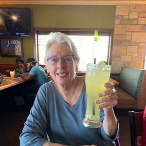 Meet your Posher, Lynne